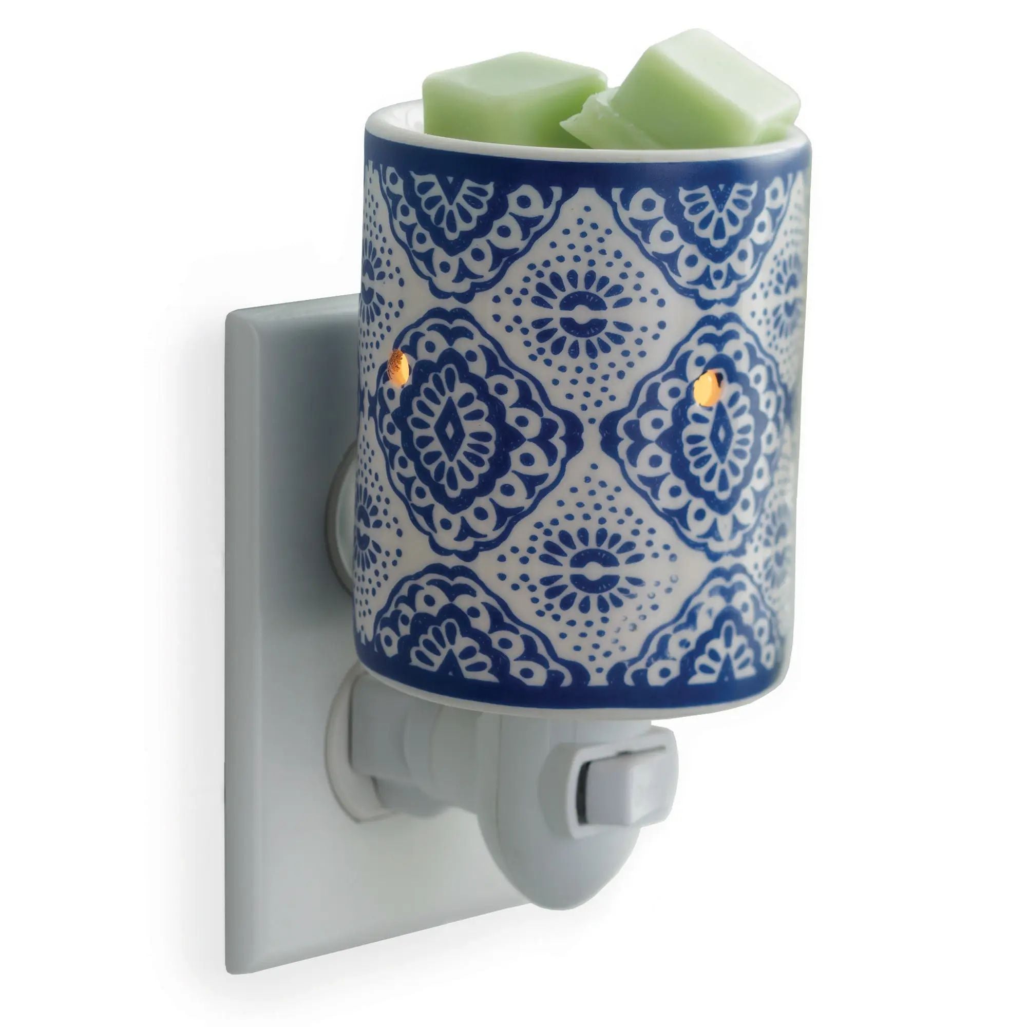 Candle Warmers Turquoise Honeycomb Pluggable Fragrance Warmer